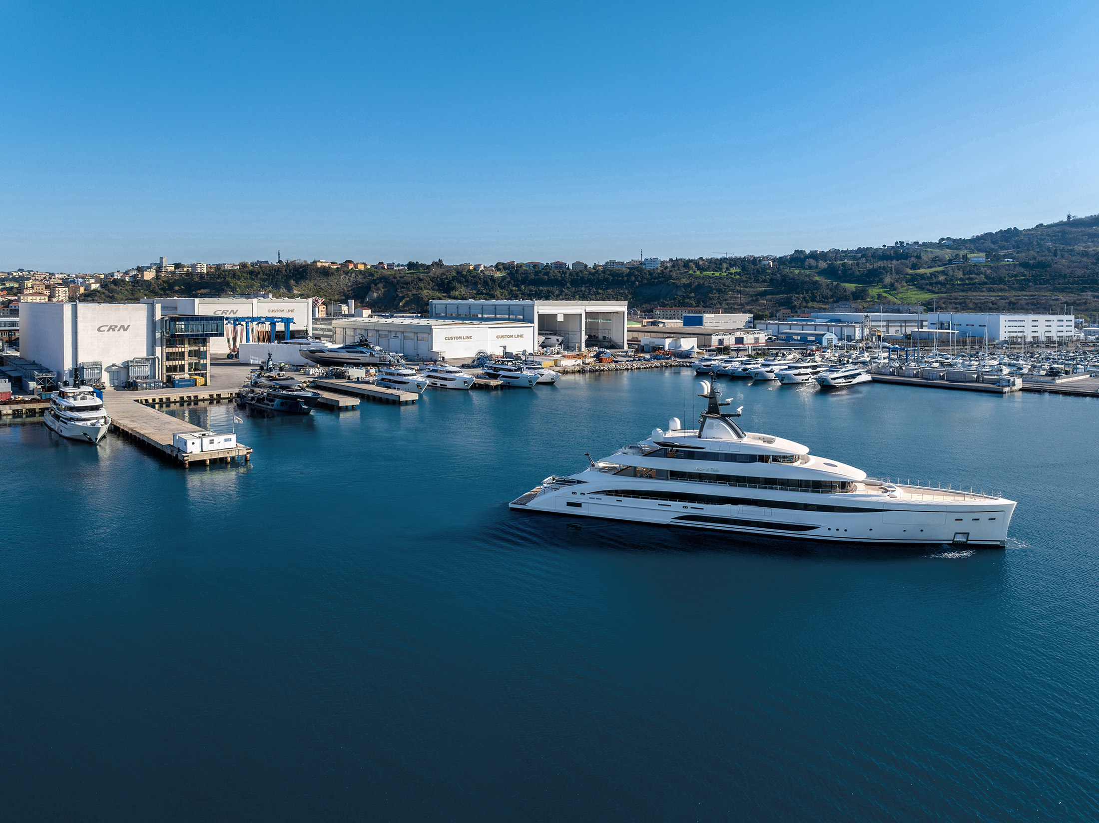 CRN Shipyard Amor A Vida