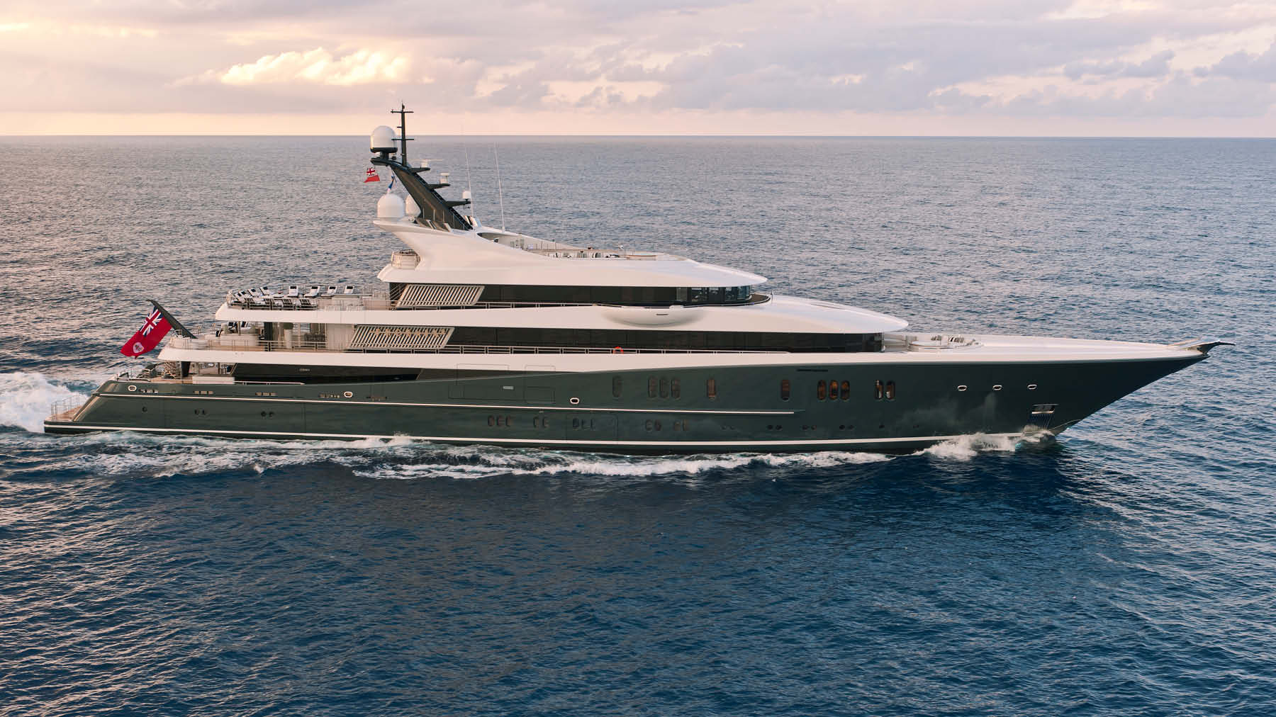 moran yachts charter