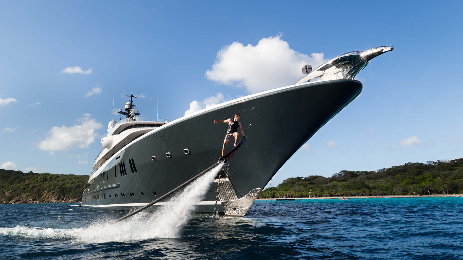 Flying Dagger Yacht