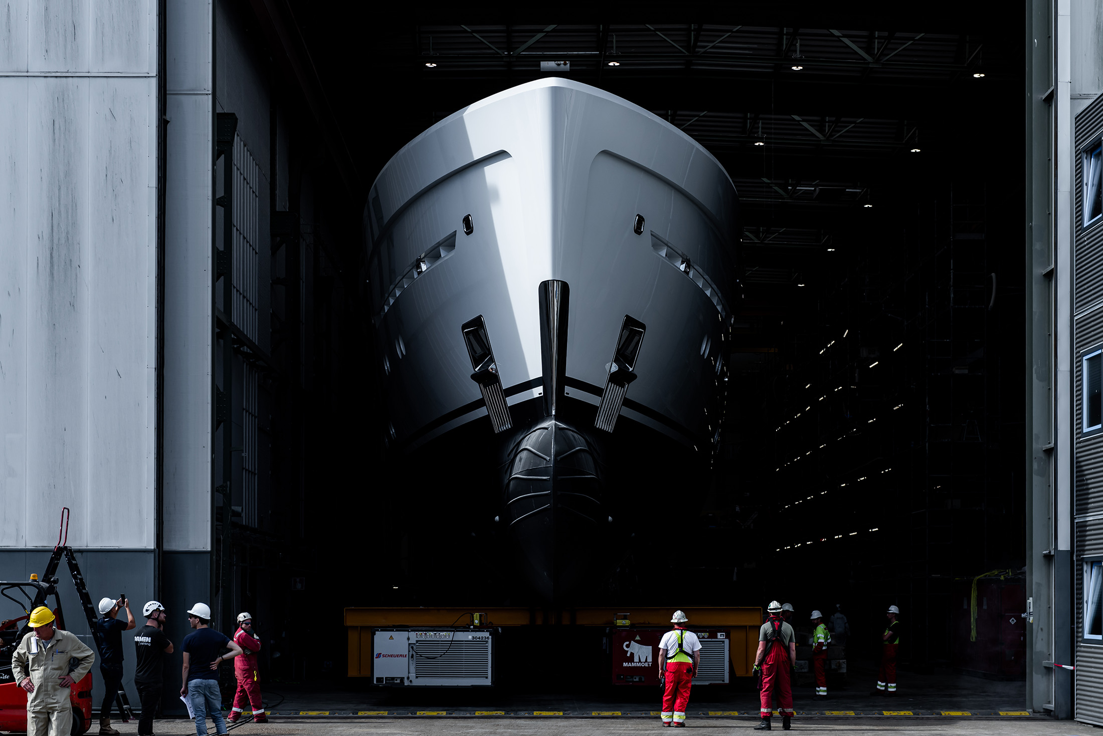 AMELS Semi-Custom Yacht