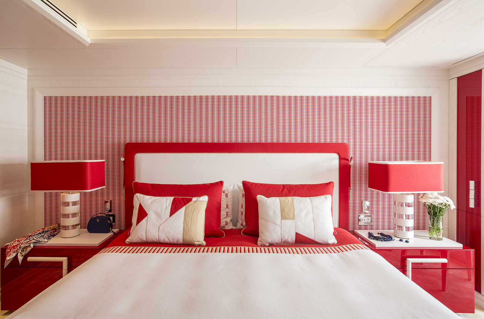 CC-SUMMER yacht charter colorful stateroom