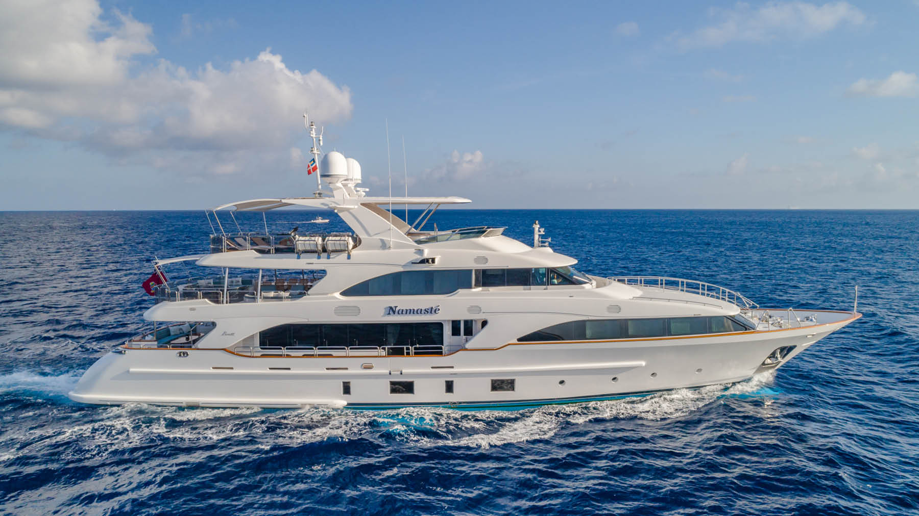 Яхта Benetti Classic