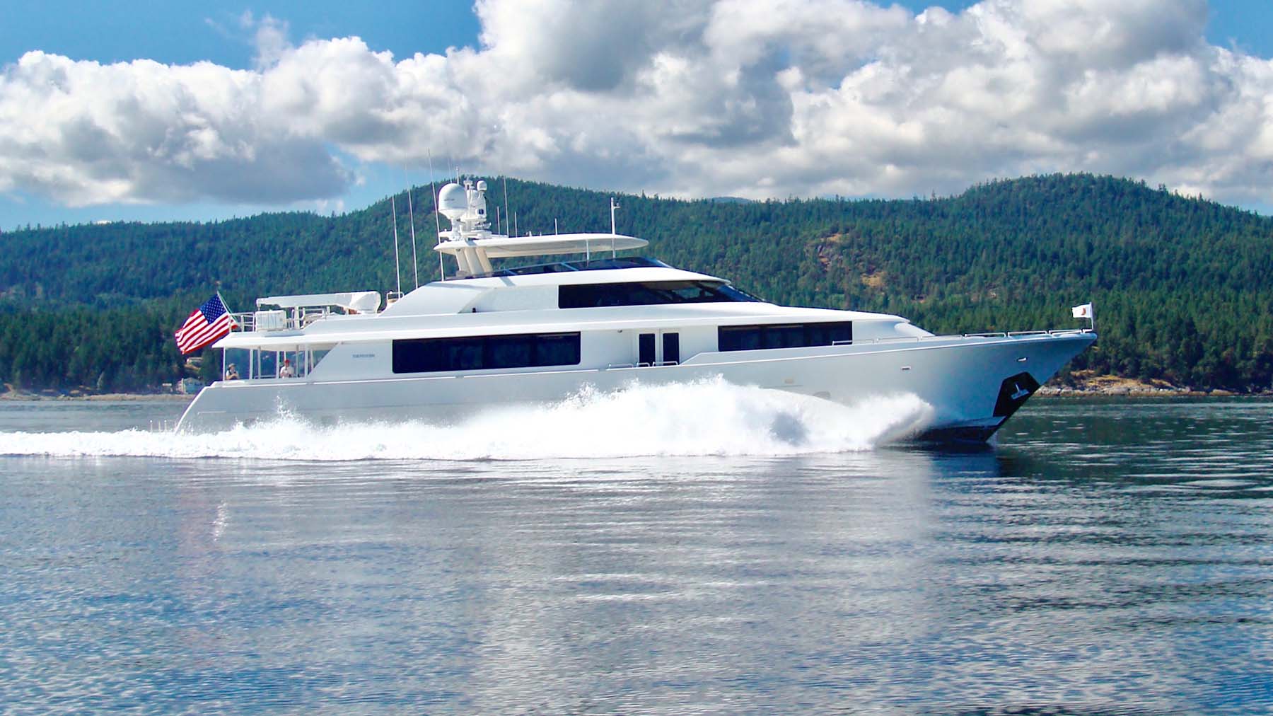 Yacht Westport KALEEN for Charter