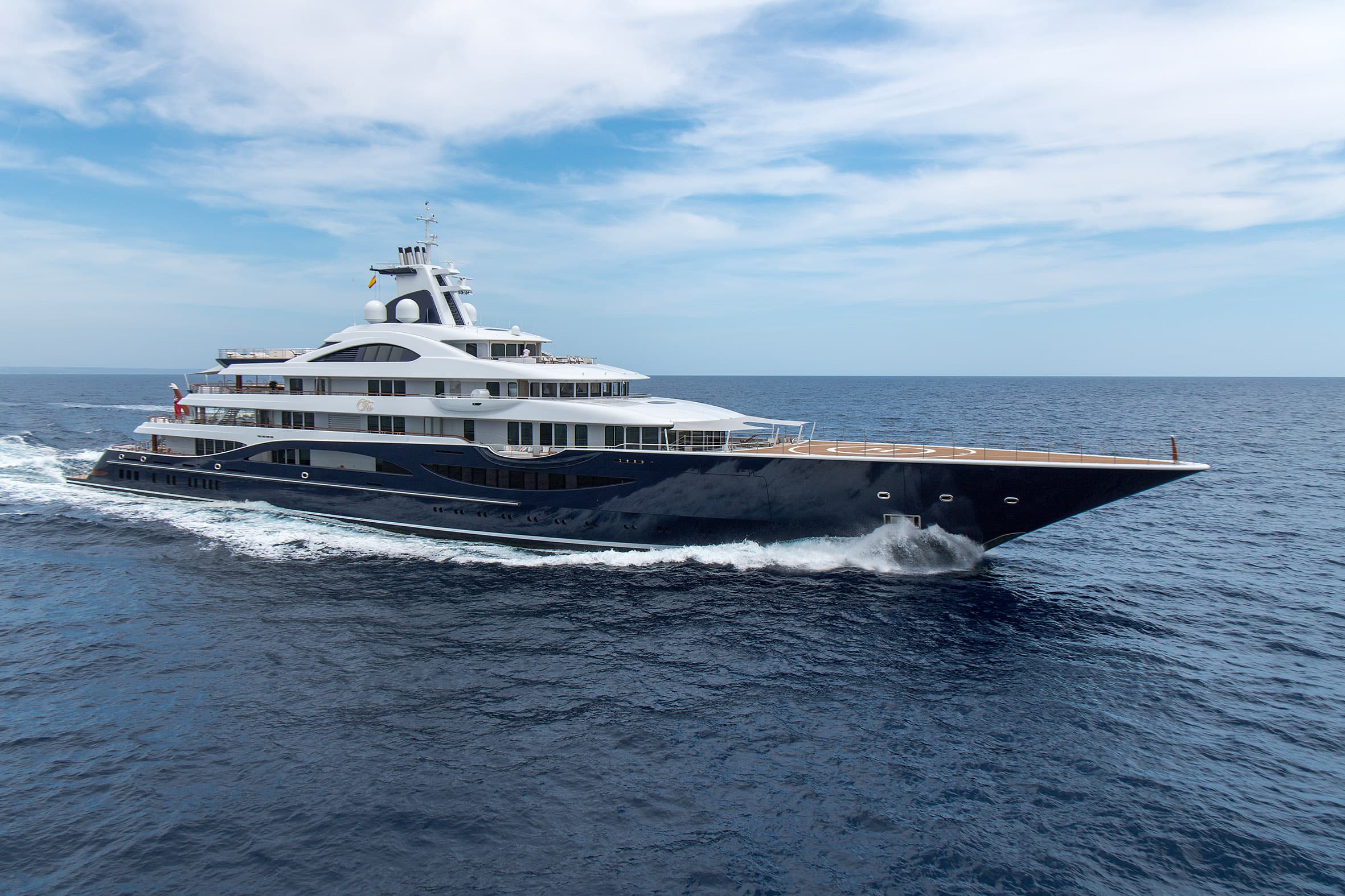 lurssen yacht tis