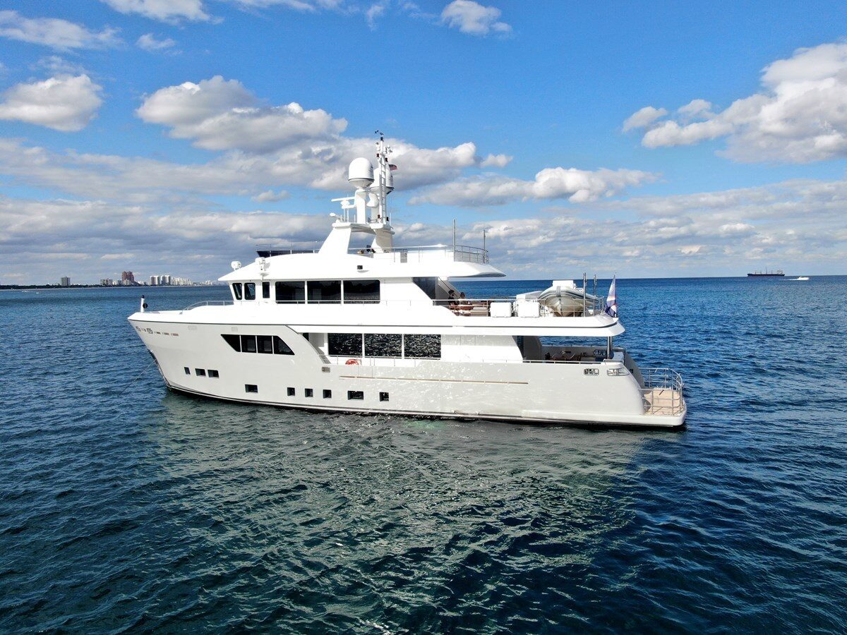 102ft CANTIERE DELLE MARCHE yacht 2017 CANTIERE DELLE MARCHE DARWIN/ATLAS u2014 exterior