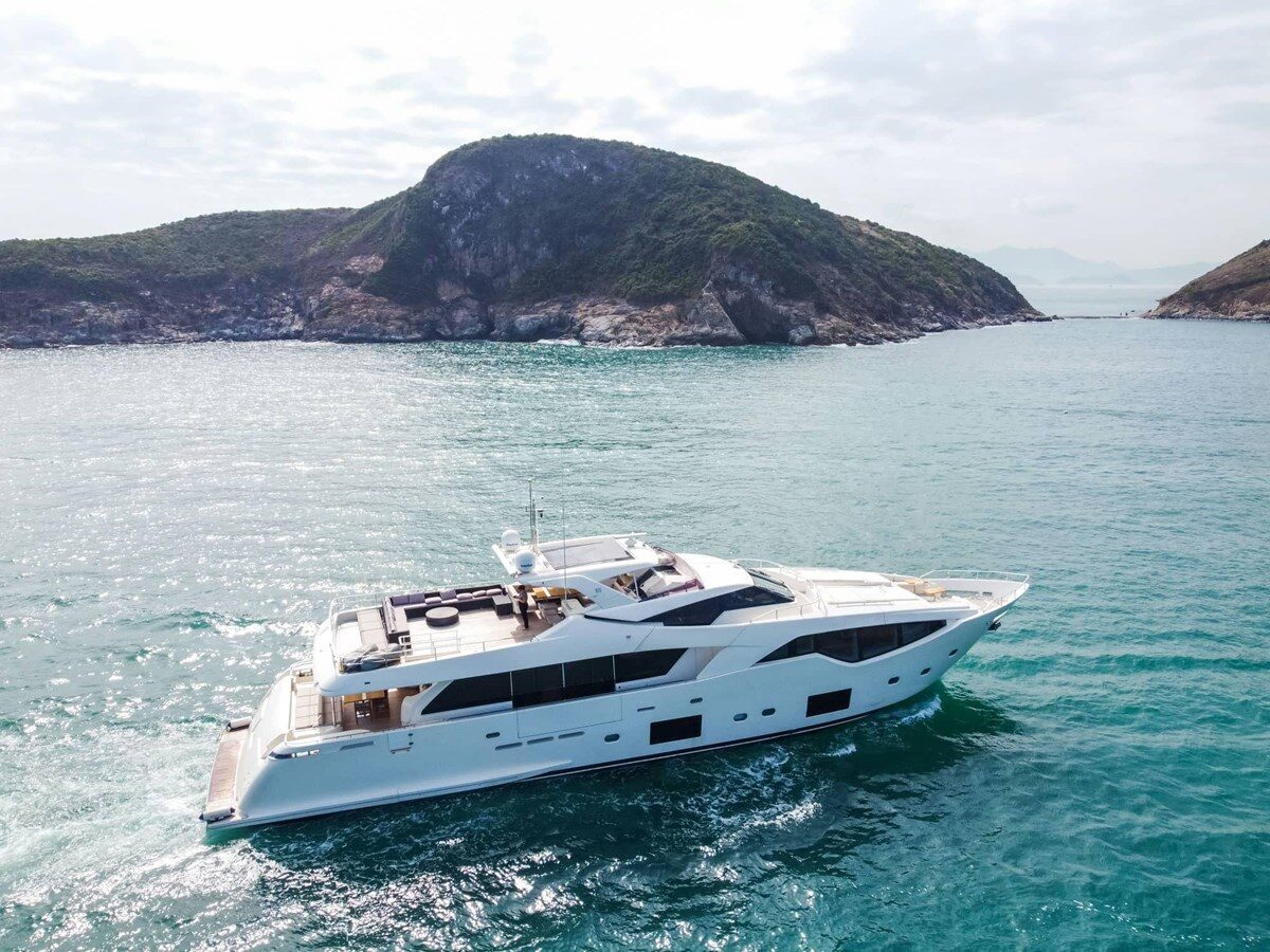 108ft CUSTOM LINE yacht CUSTOM LINE 108 u2014 exterior