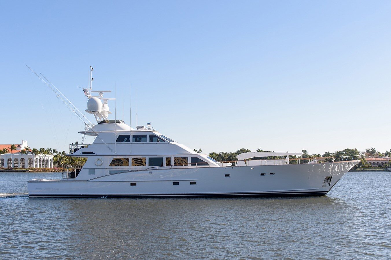 108ft BURGER BOAT COMPANY yacht DREAM CATCHER u2014 exterior