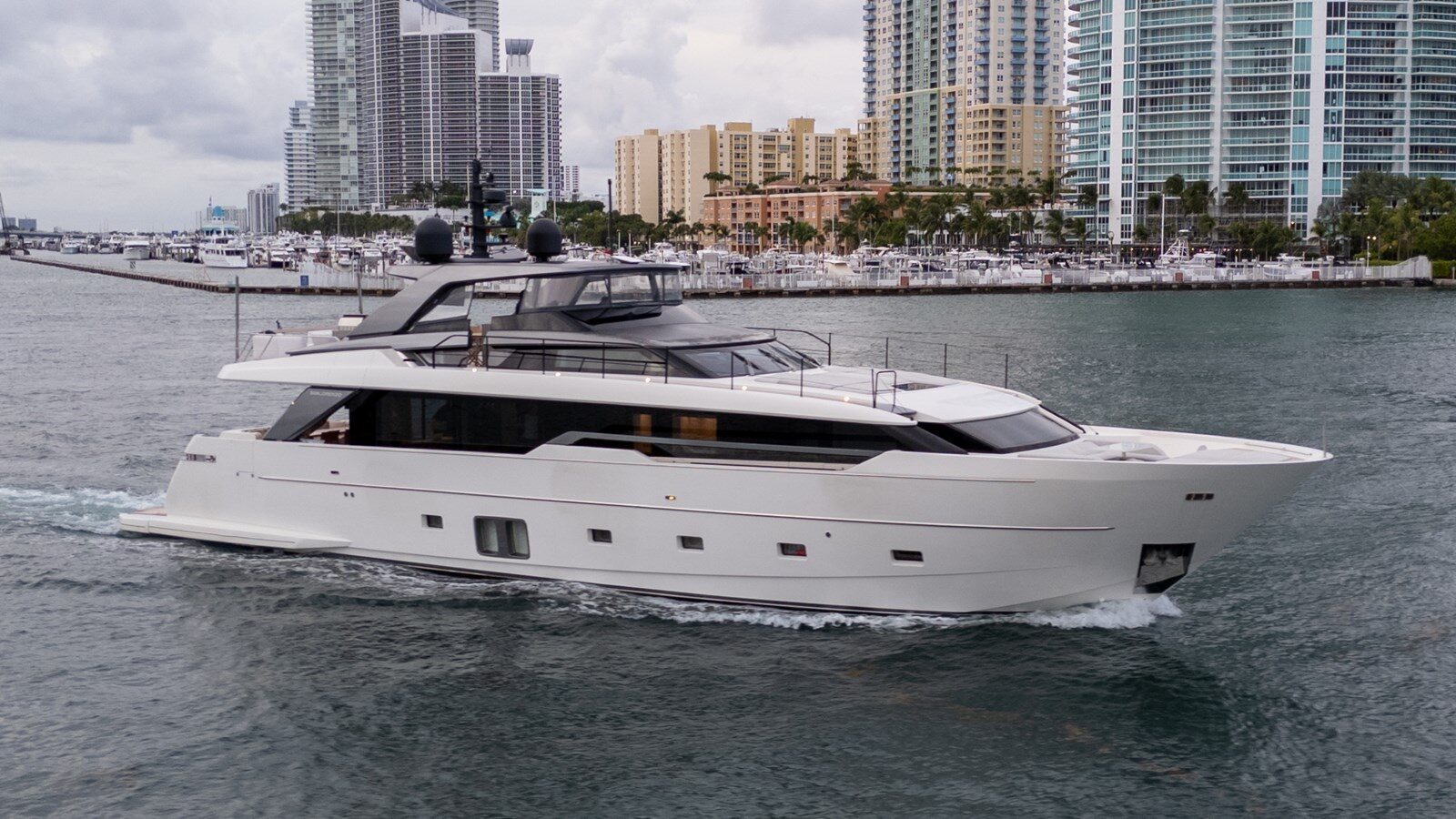 96ft SANLORENZO YACHTS yacht GATSBY u2014 exterior