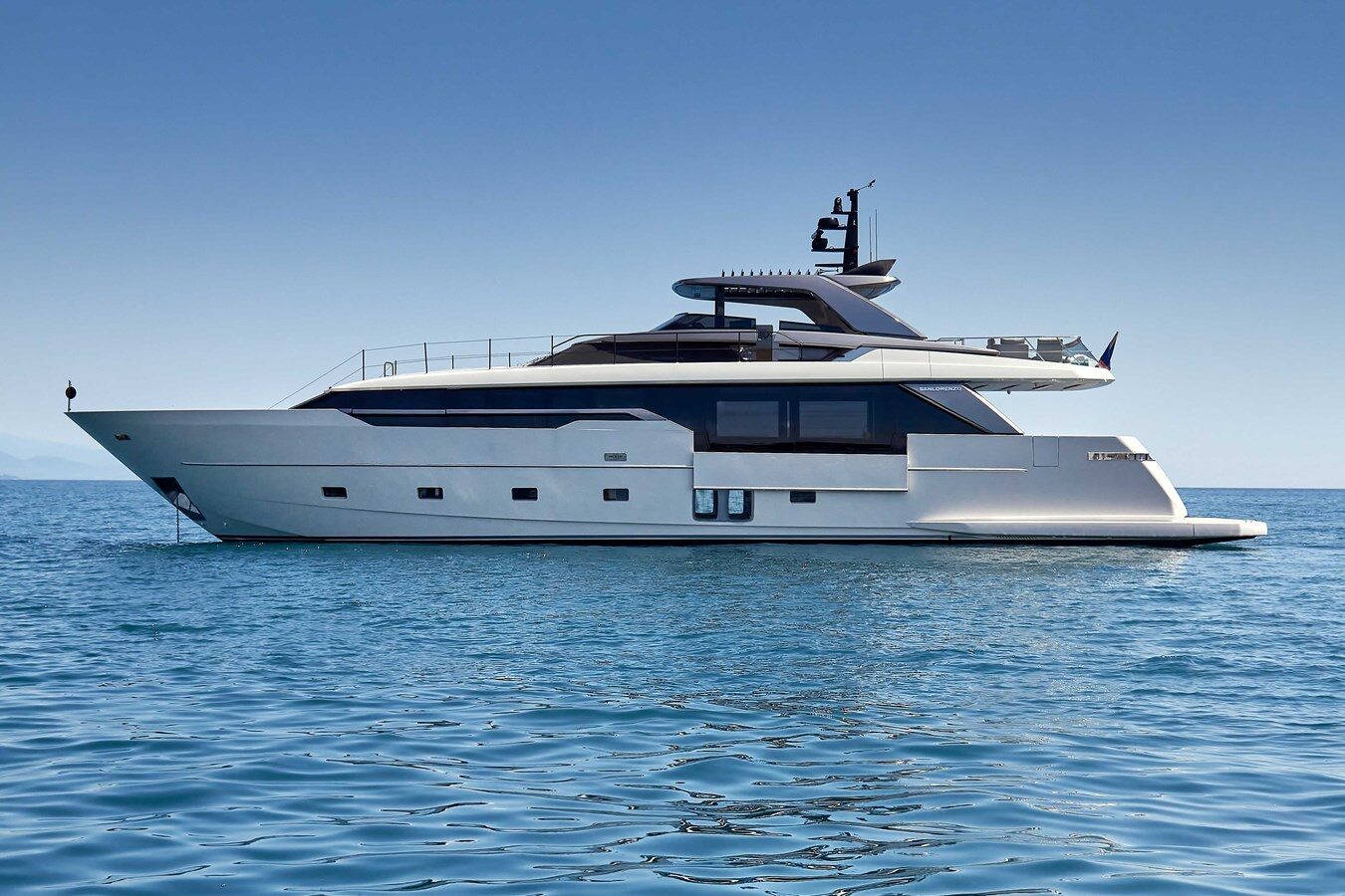95ft SANLORENZO YACHTS yacht KAPUSHA u2014 exterior