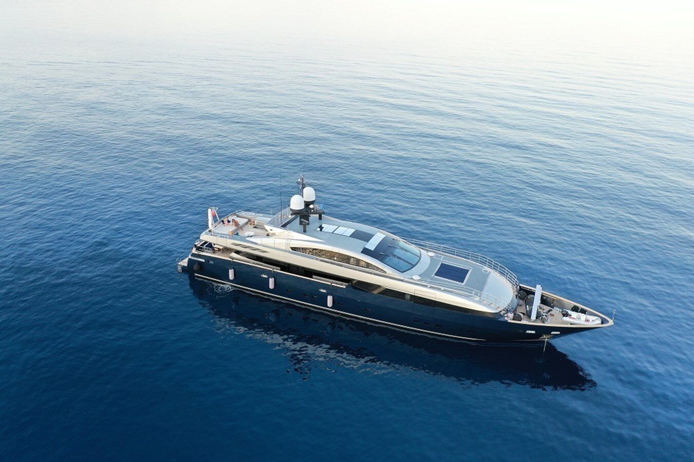 137ft BAGLIETTO yacht LUCKY ME u2014 exterior
