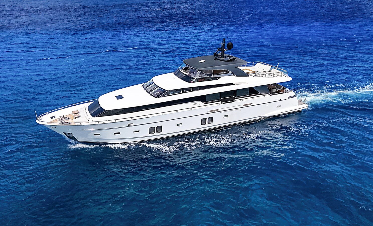 106ft SANLORENZO YACHTS yacht PERCAL u2014 exterior