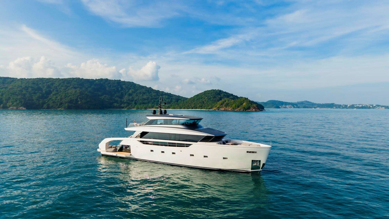 100ft SANLORENZO YACHTS yacht SANLORENZO SX100 u2014 exterior
