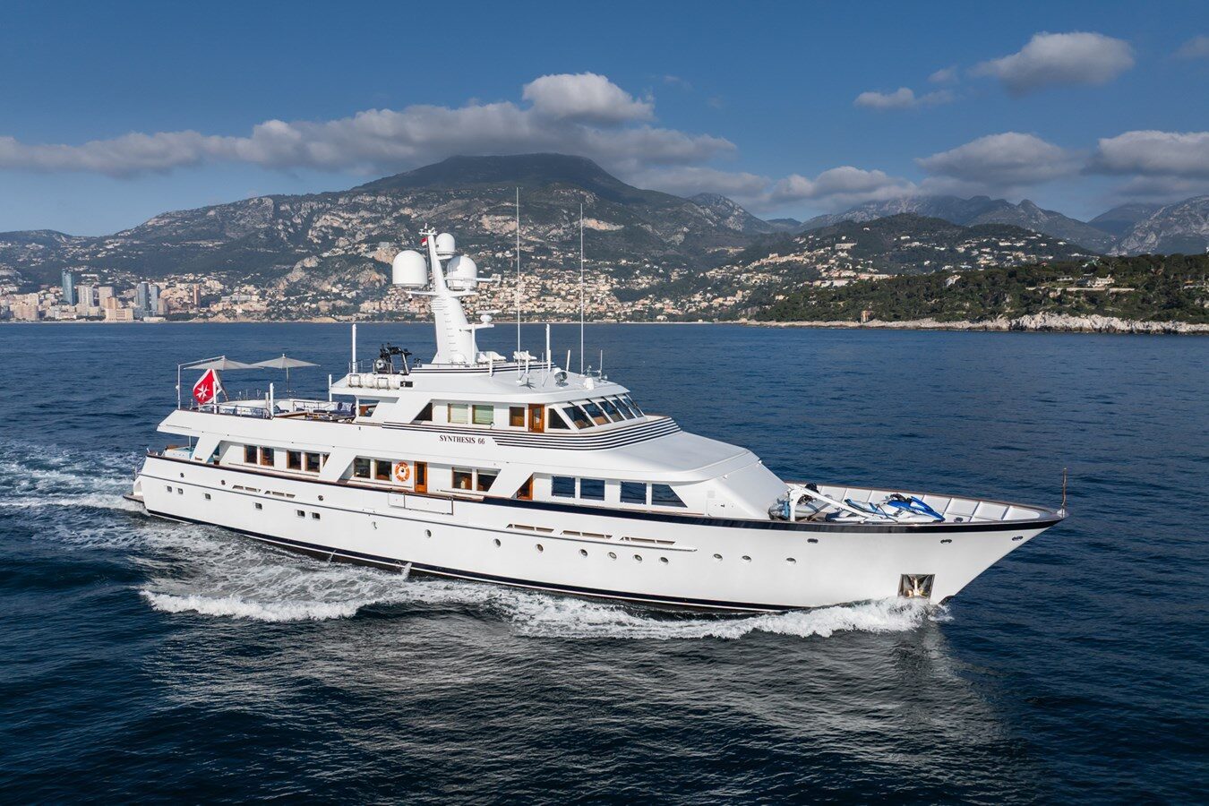 139ft FEADSHIP yacht SYNTHESIS 66 u2014 exterior