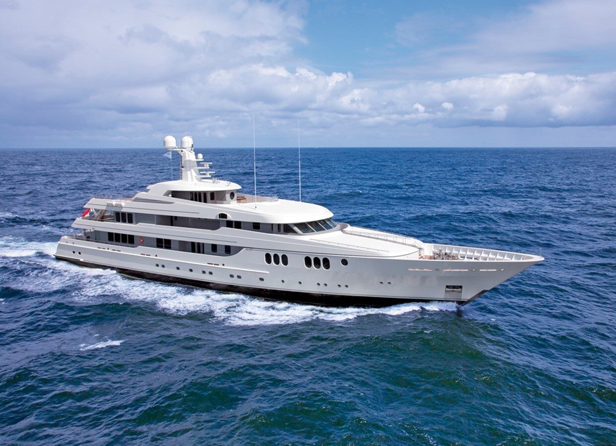 214ft FEADSHIP yacht TRIDENT u2014 exterior